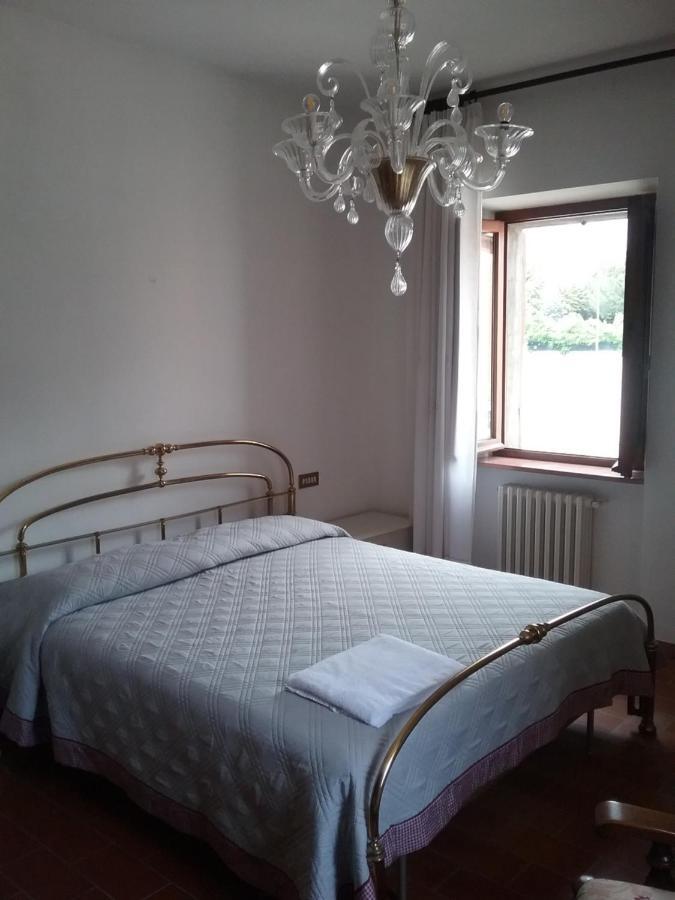 La Casa Delle Sirene Hotel Assisi Bagian luar foto