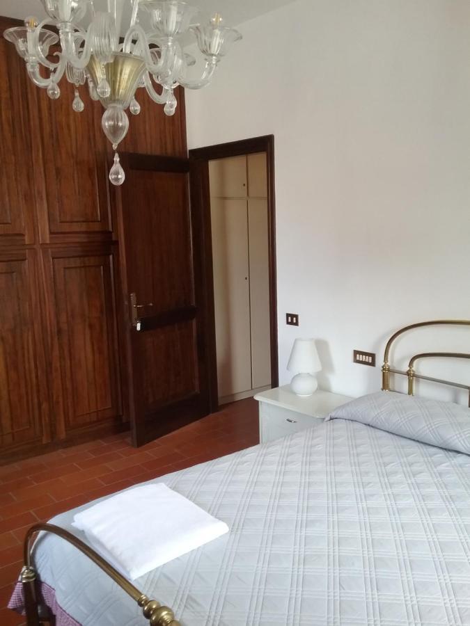 La Casa Delle Sirene Hotel Assisi Bagian luar foto